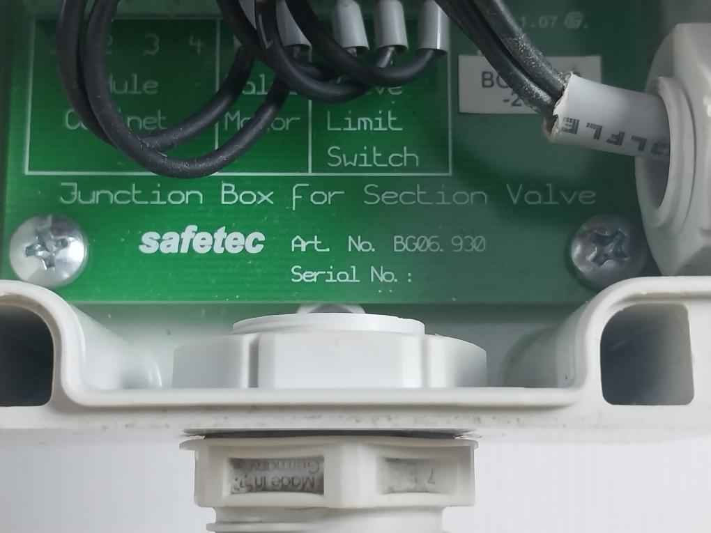 A+a Wehlan R-o-u Electric Actuator W/ Ball Valve Assembly 125v/ac 30v/dc