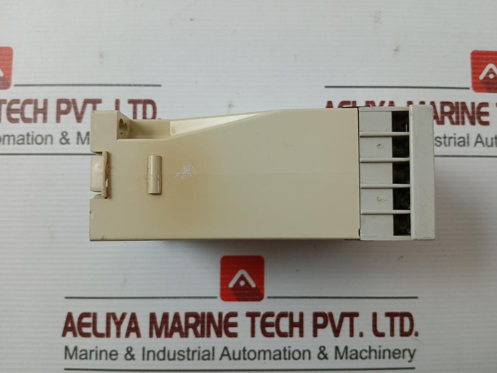 Aa 9906.82 Minitimer Relay Brand E.Dold U.Sohne Ac-11 3A/250V