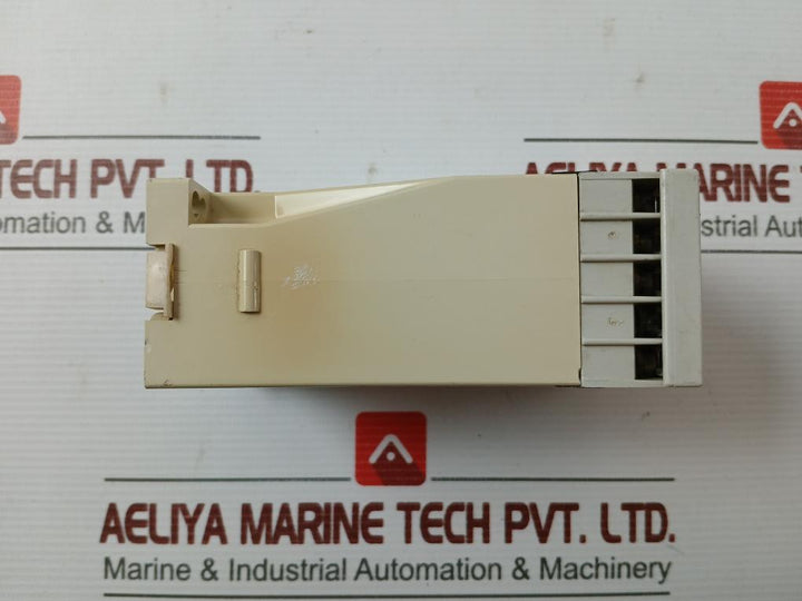 Aa 9906.82 Minitimer Relay Brand E.Dold U.Sohne Ac-11 3A/250V