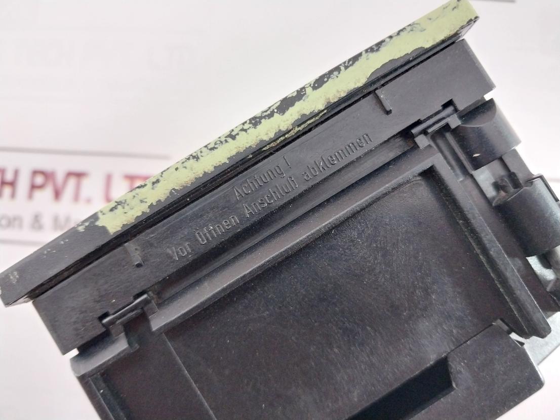 Abb 0-300V Analog Voltmeter