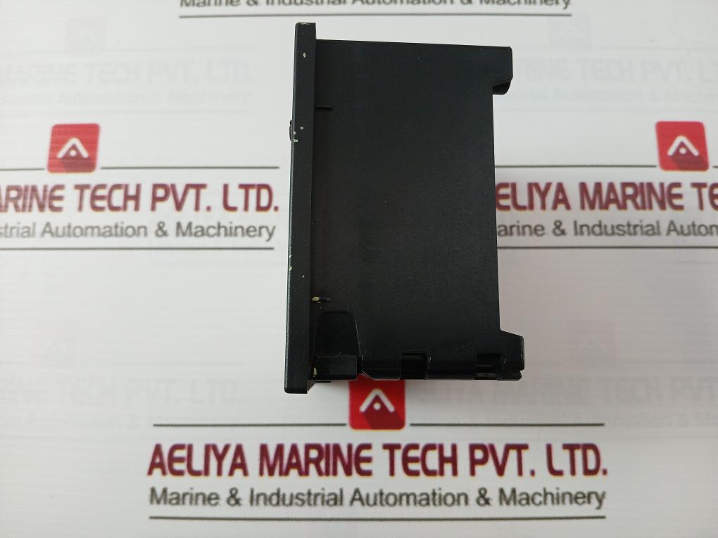 Abb 0-300V Analog Voltmeter 1.5