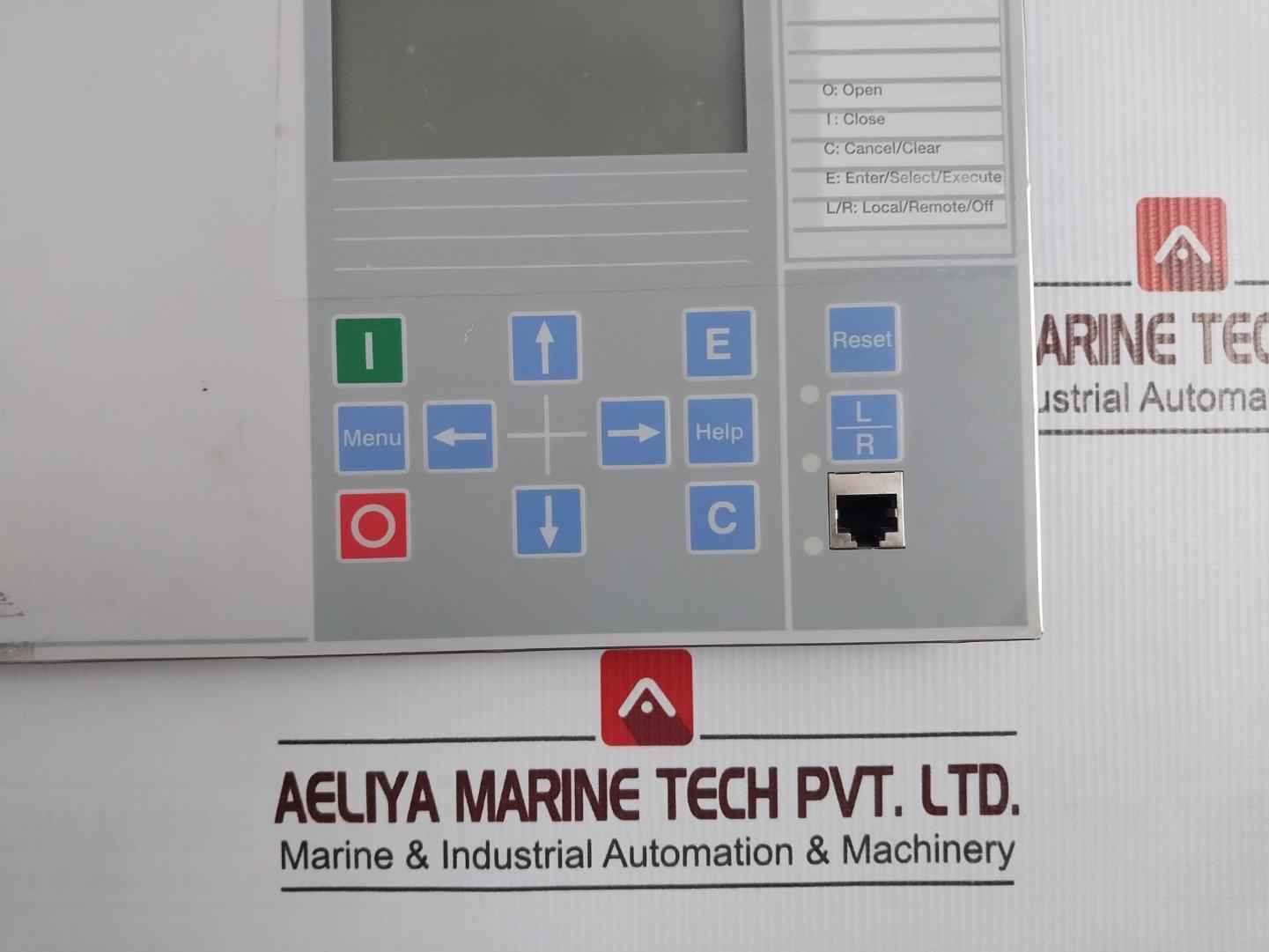 Abb 1Mrk00008-nb Bay Control Unit Sw1.2 3/4 Medium Rev.R.B0 (Front Panel Only)