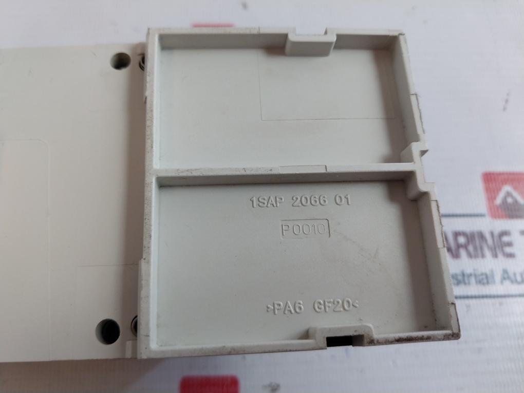 ABB 1SAP245200R0001 Digital Input/output Module 24VDC RELAY 230V 3A