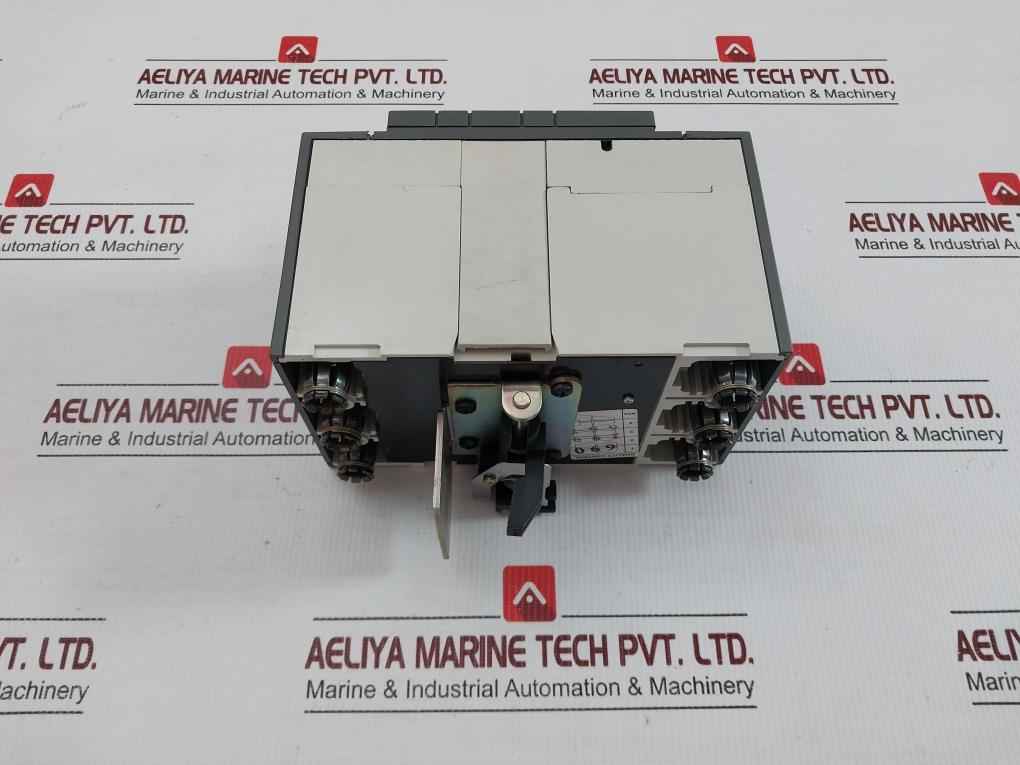 Abb 1Sda004458R1