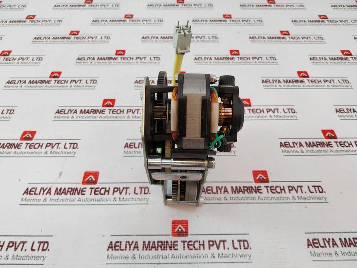 Abb 1Sda038323R1 Geared Motor Device 110-130V