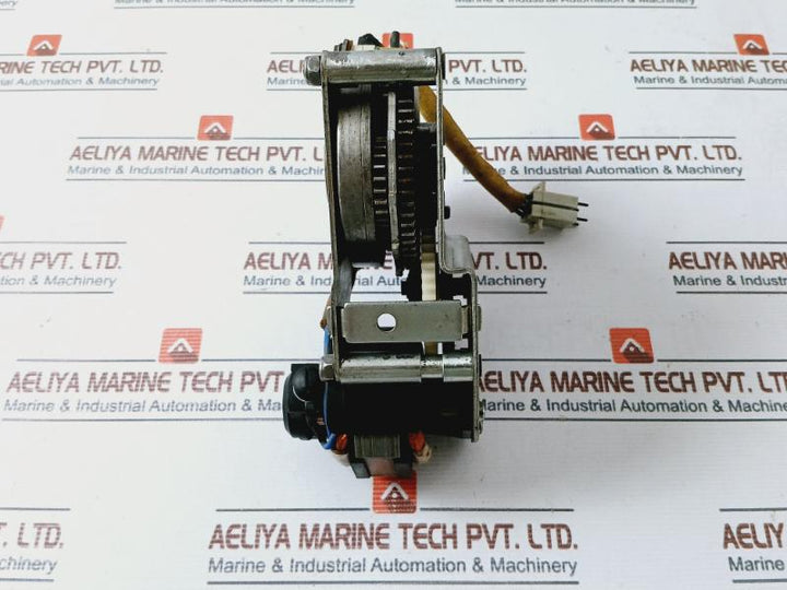 Abb 1Sda038324R1 Geared Motor Device 220/250V Cc/Ca/Dc/Ac 630 Ma