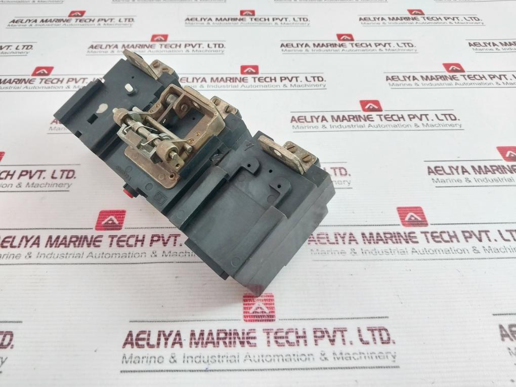 Abb 1Sda051448R1 Tripping Mechanism Main Switchboard