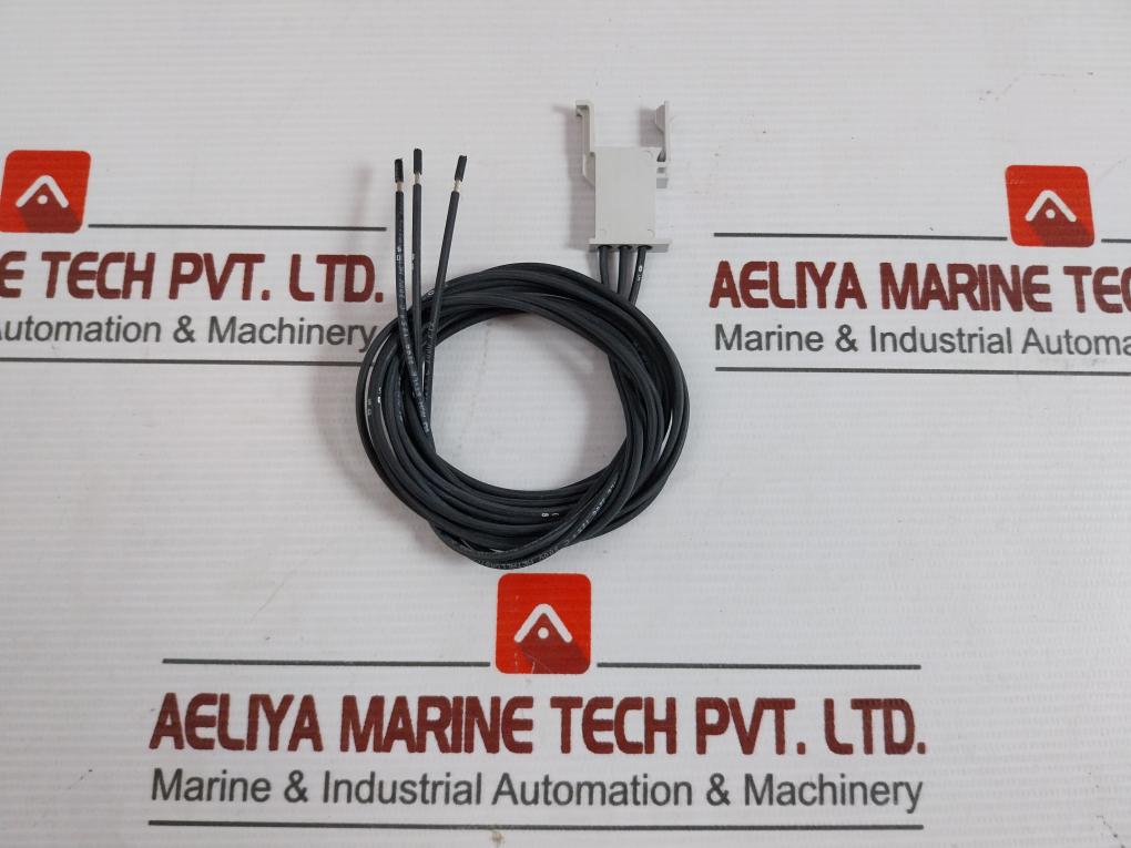 Abb 1Sda064507R1 Key Lock And Heavy Duty Padlock Kit Aux-sa-c 250 V Xt2-xt4 W