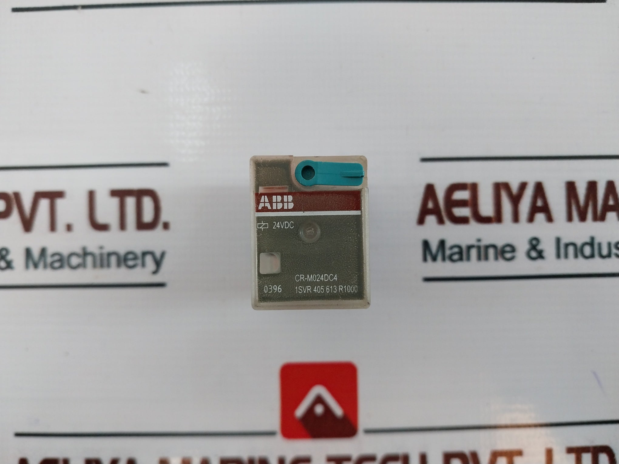 Abb 1Svr 405 613 R1000 Interface Relay With Es15/4N Socket