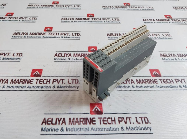 ABB 1TNE968902R2302 DX571 Digital Input/Output Module 8DI/8DO-Relay