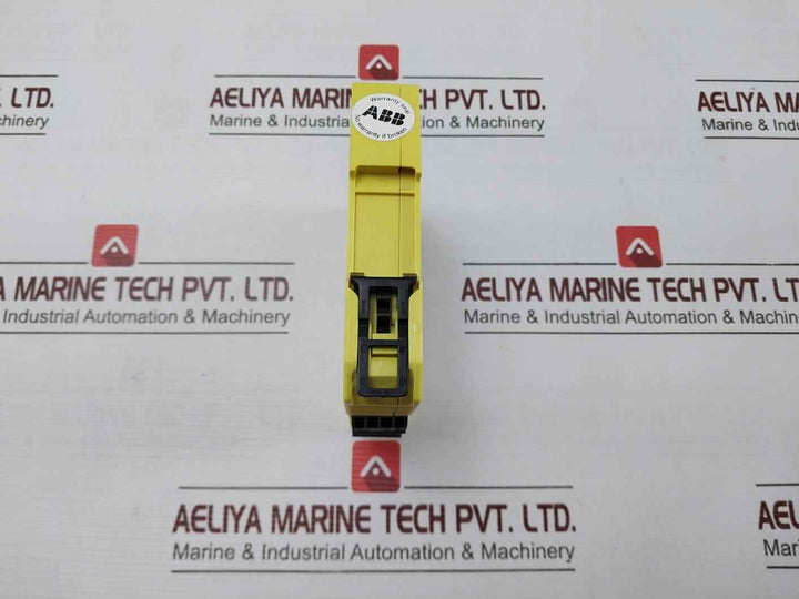 Abb 2Tla010052R0400 Sentry Ssr32 Safety Relay 0.5S Ip20