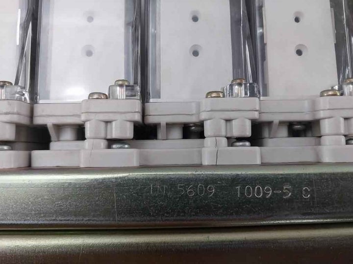 Abb 3-ph High Impedance Diff Relay 110V Dc In 7417 3001-cb (Incomplete)
