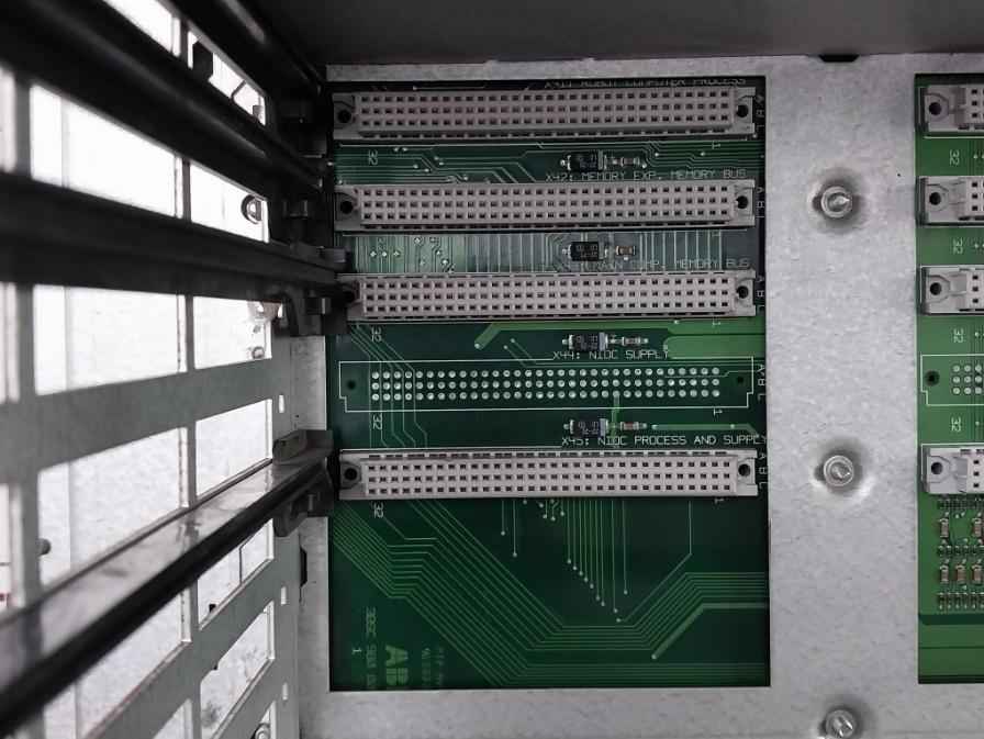 Abb 3Bsc 980 004 Backplane Slot Rack Dsqc369 3Hac2424-1 E89382