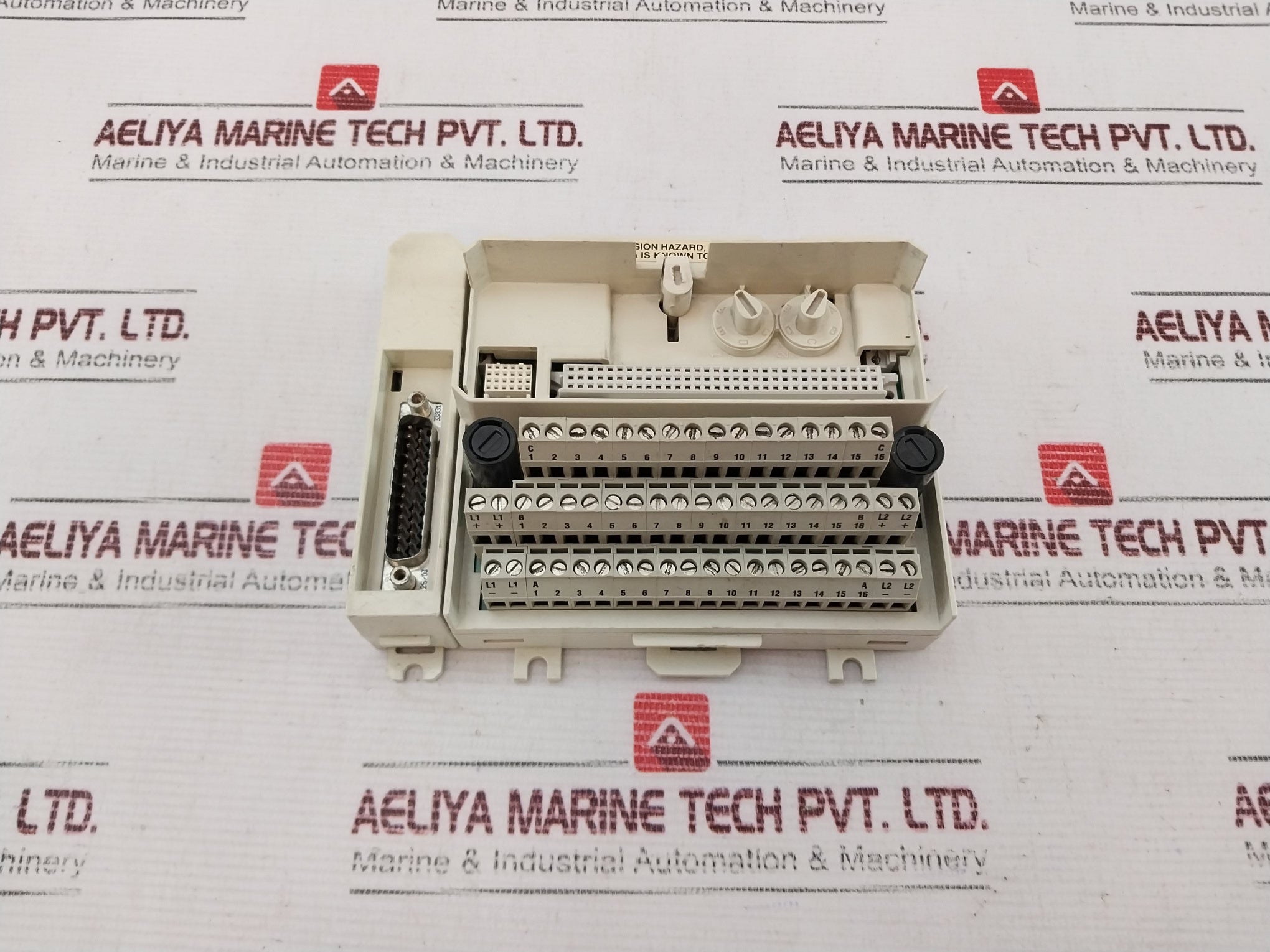 Abb 3Bse013234R1 Extended Module Termination Unit Tu830V1