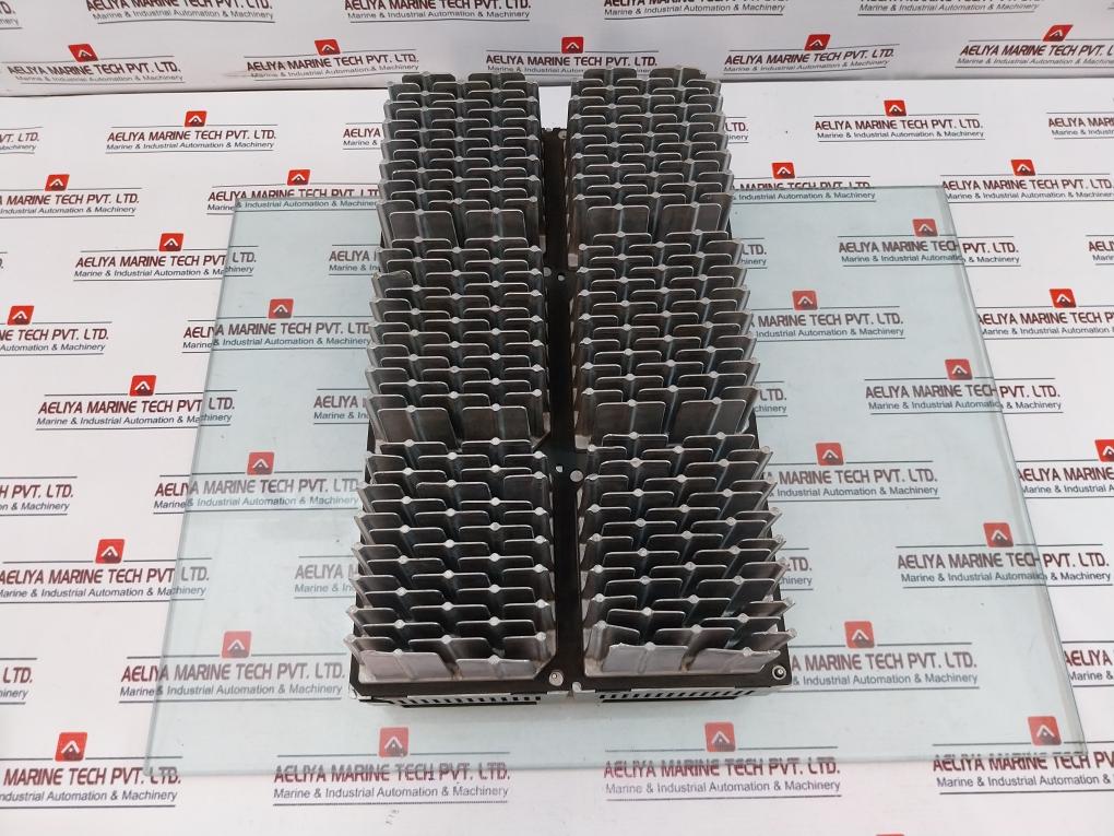 ABB 3HAC025338-006 Main Servo Drive Unit D6 3W 3V