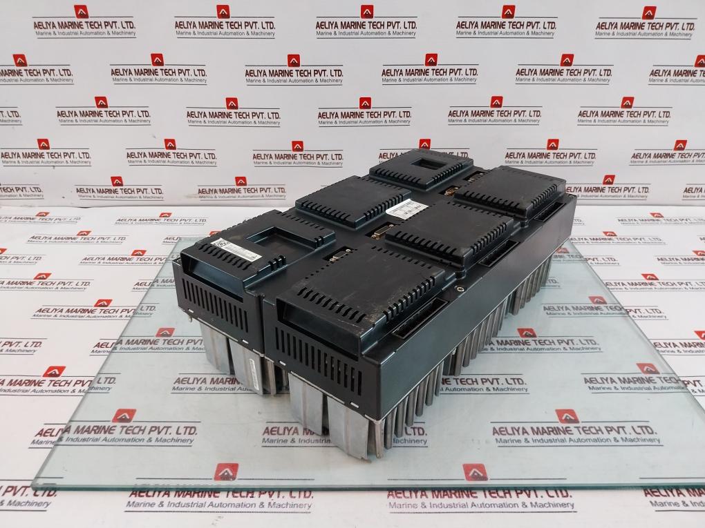 ABB 3HAC025338-006 Main Servo Drive Unit D6 3W 3V