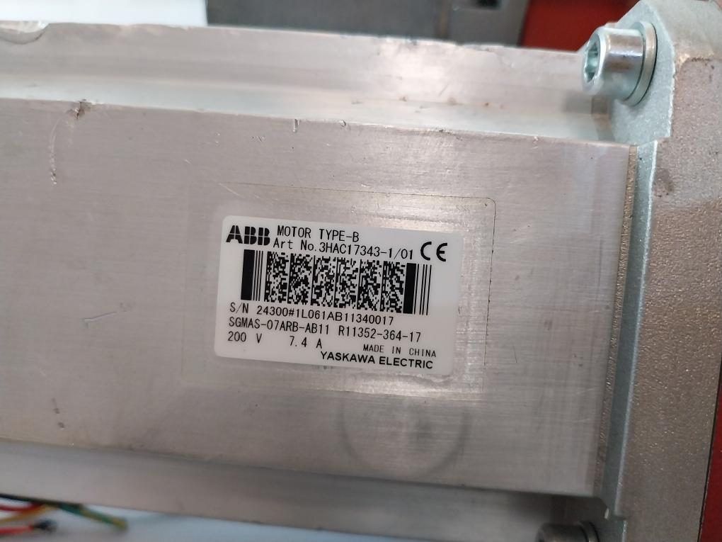 Abb 3Hac17343-1/01 Servo Motor Sgmas-07Arb-ab11 200V 7.4A