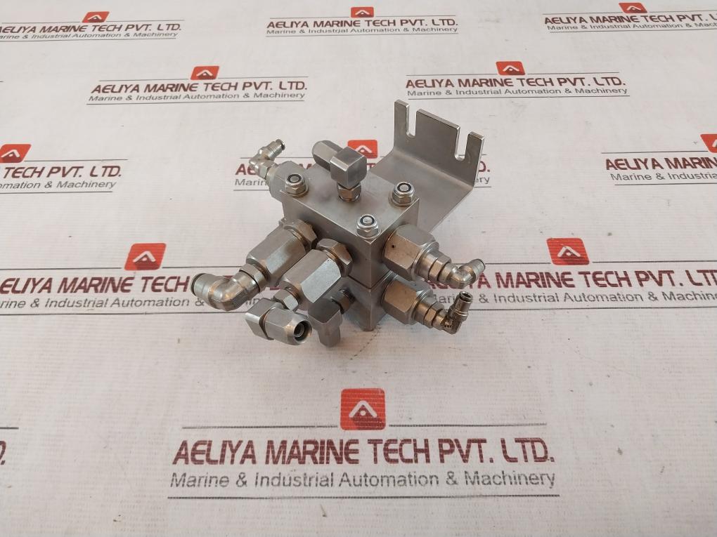 Abb 3Hnm 09704-1 Cleaning Unit Rev 02