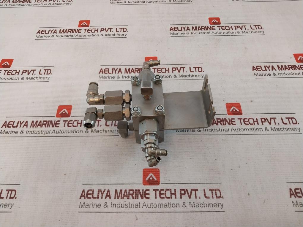 Abb 3Hnm 09704-1 Cleaning Unit Rev 02