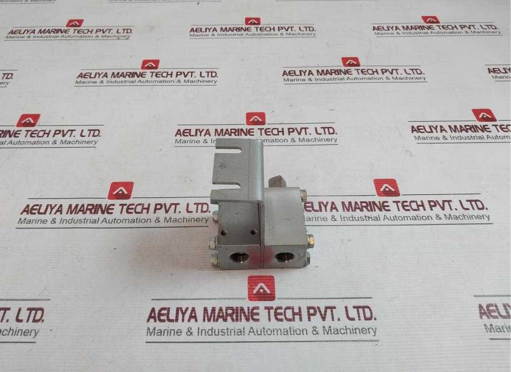 Abb 3Hnm 09704-1 Cleaning Unit Valve Manifold Module