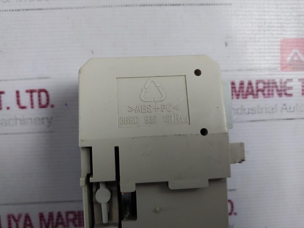 Abb 3bse008508r1 Di810 Digital Input W/ 3bse013230r1 Compact Module Termination Unit