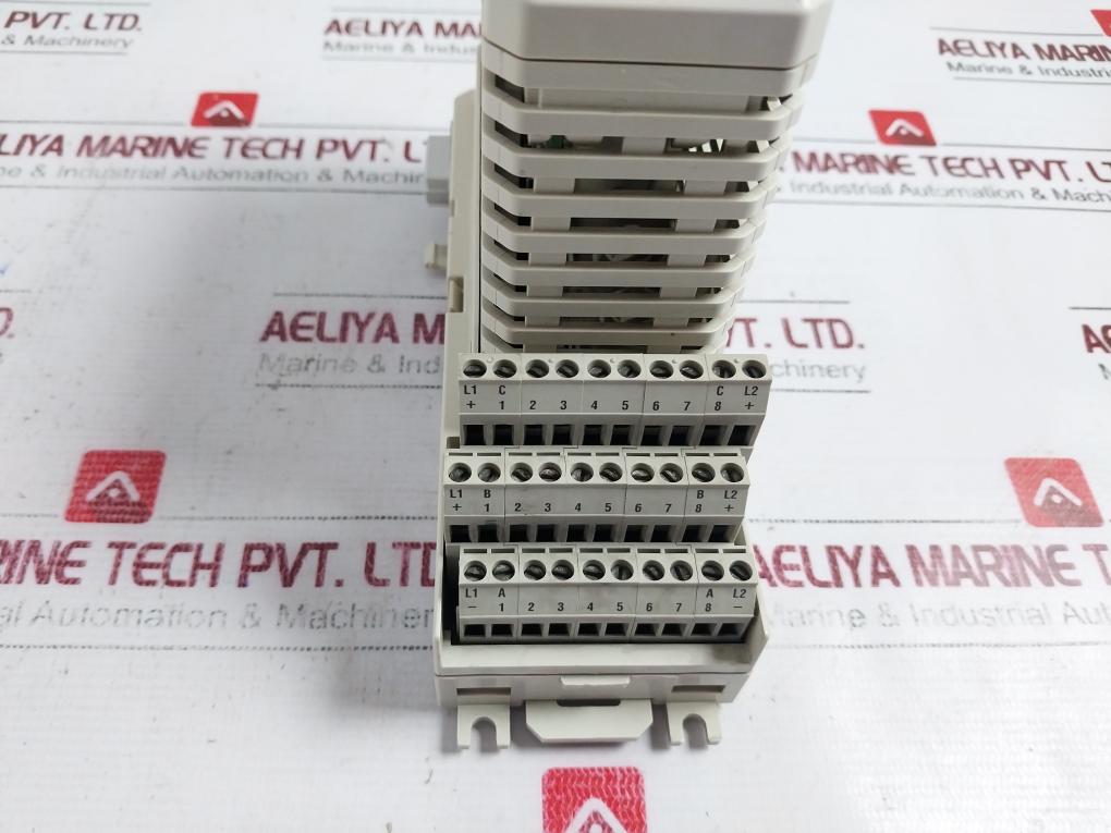 Abb 3bse008508r1 Di810 Digital Input W/ 3bse013230r1 Compact Module Termination Unit