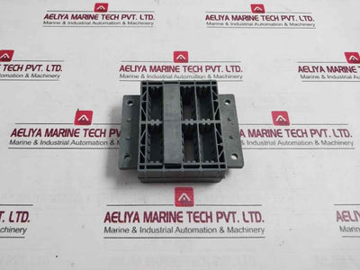 Abb 64674731 Multi Pole Fuse Holder Insulating Support Pa 6/66