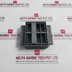 Abb 64674731 Multi Pole Fuse Holder Insulating Support Pa 6/66