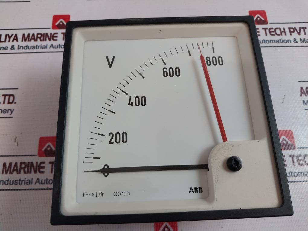 ABB 660/100V Volt Meter 0-800V