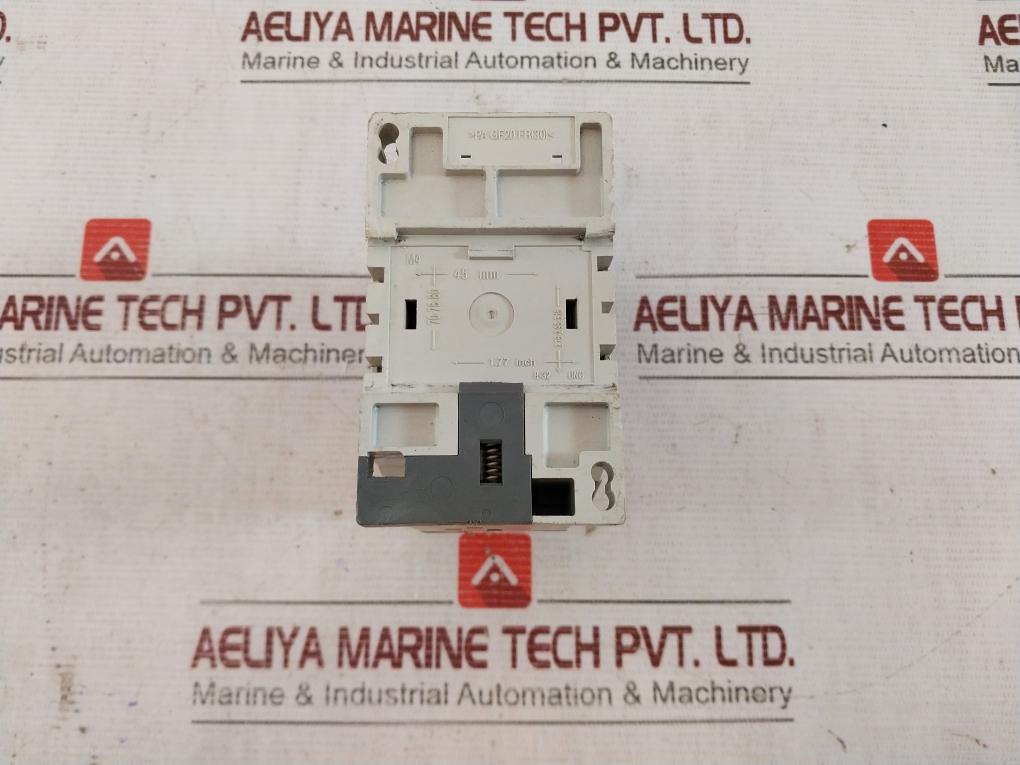 Abb A26-30-10 Contactor Relay 110-120V 60Hz A600 P300 A005135 R84