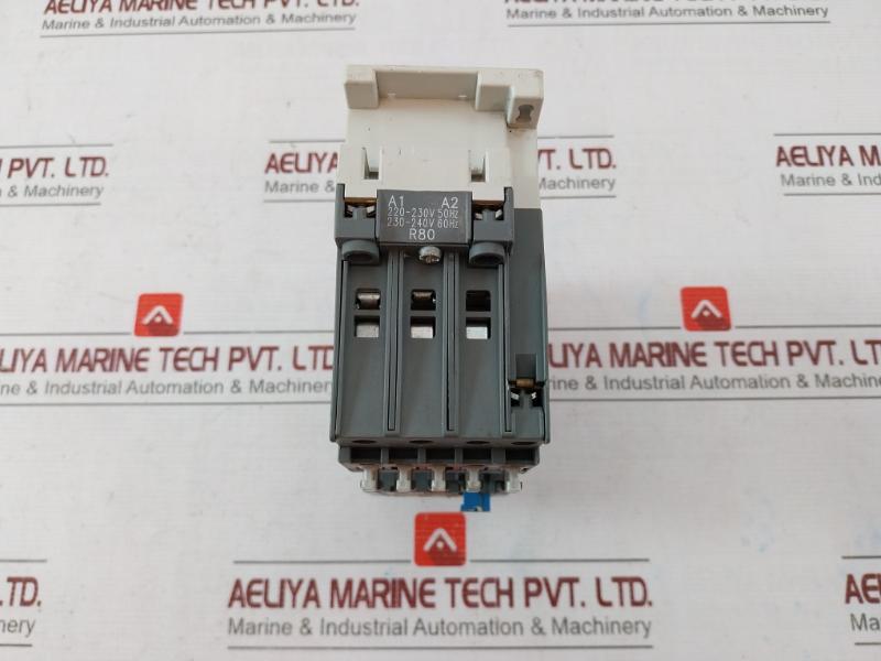 Abb A30-30-10 Contactor 600V Ac A005135 Iec 60947-4-1 A600 P300