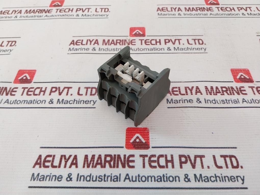 Abb A30-30-32 Auxiliary Contact Block