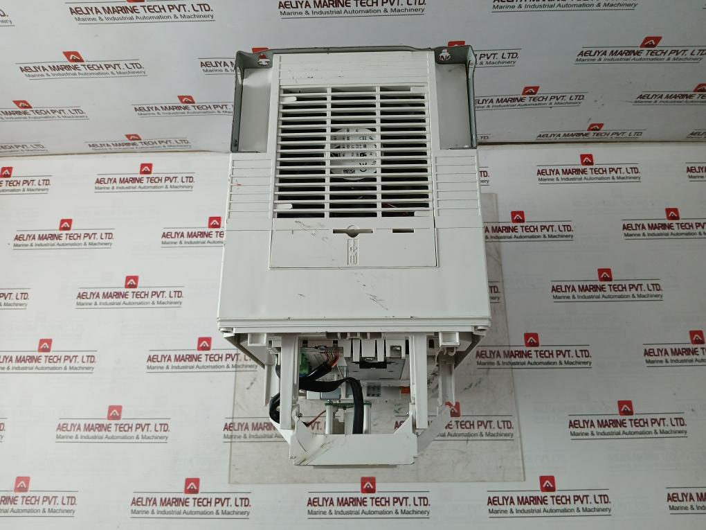 Abb Ach580-31-07A6-4 Wall-mounted Ultra-low Harmonic Drive Afb1224Ehe Ip21 2A