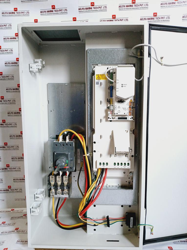 Abb Ach580-pcr-077A-4+E213 Hvac Drive With Circuit Breaker Disconnect 440-480Vac