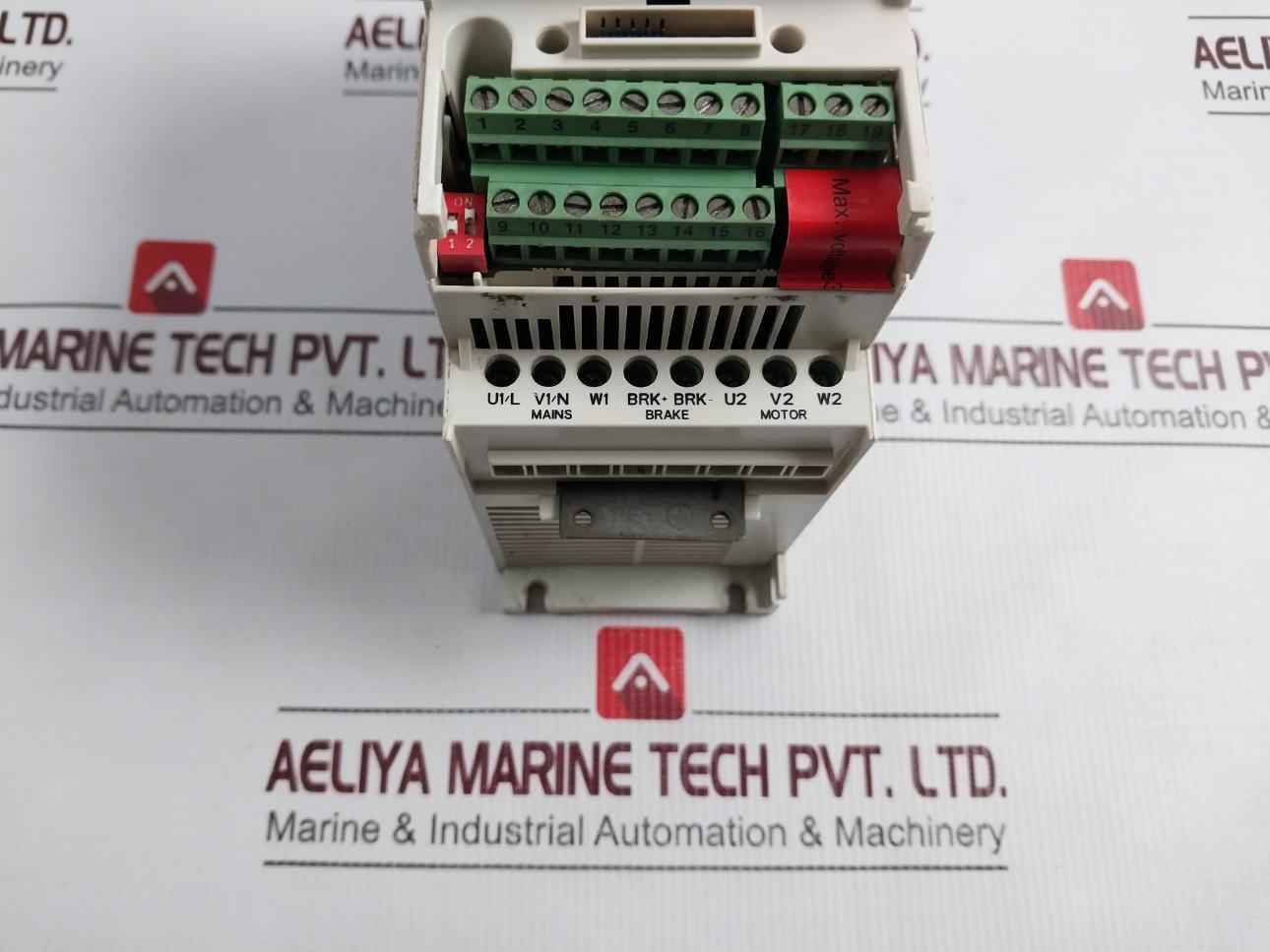 Abb Acs355-03e-03a3-4 3 Phase Variable Frequency Drive 400v/480v (not Working)