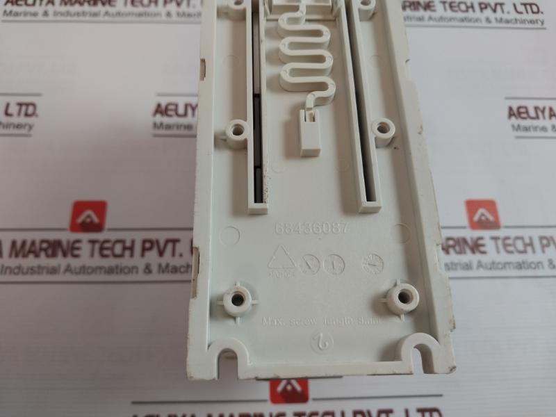 Abb Acs355-03E-05A6-4 Frequency Converter 30Vdc 400V/480V Ip20 3Aua0000058187