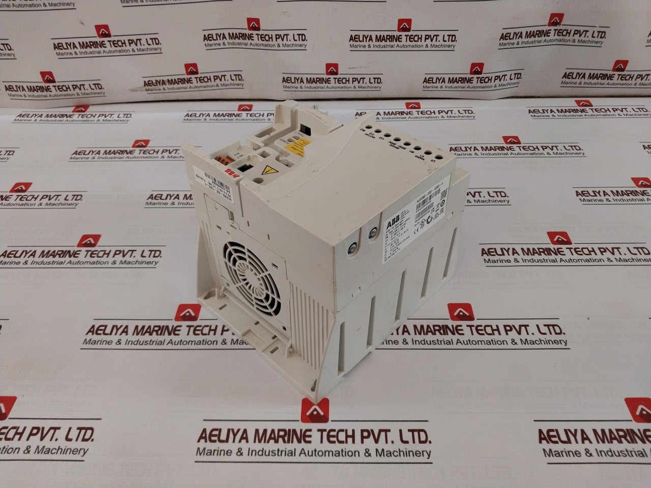 Abb Acs355-03E-12A5-4 Lv Ac Machinery Drive Module 19A/16A 48/63Hz