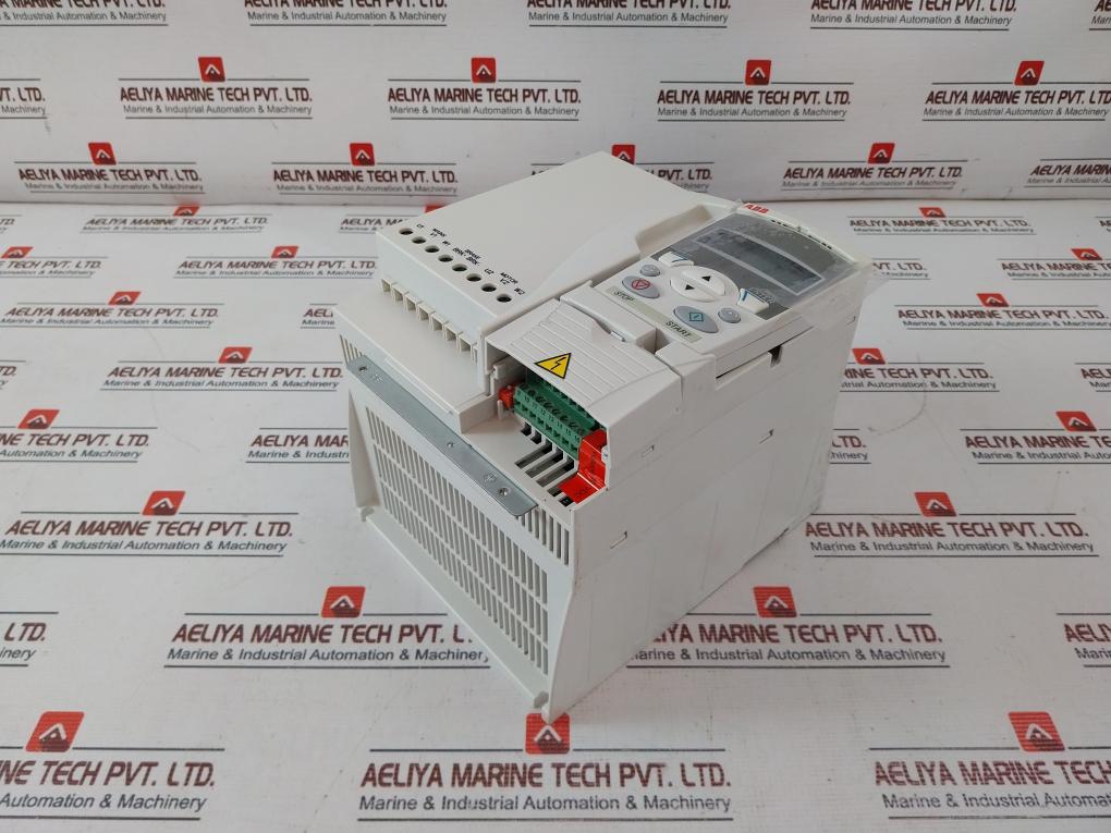 Abb Acs355-03E-23A1-4 Ac Inverter Drive 48-63Hz 30 Vdc A Br0-560