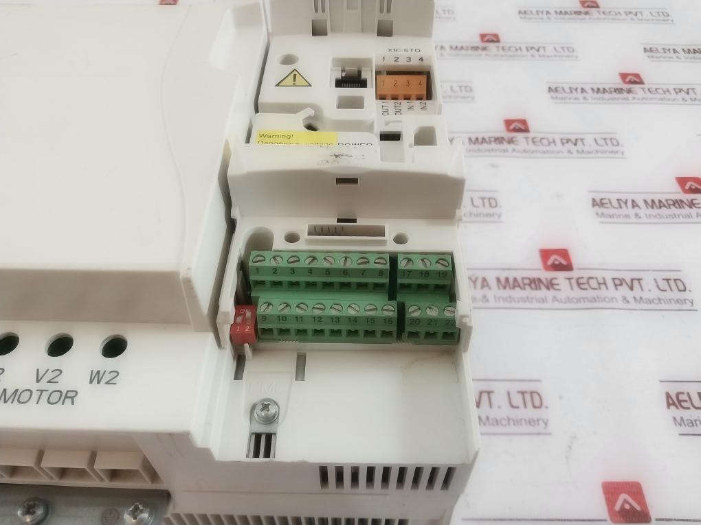 Abb Acs355-03E-38A0-4 Lv Ac Machinery Drive Module 3Aua0000058194 3-400V/480V