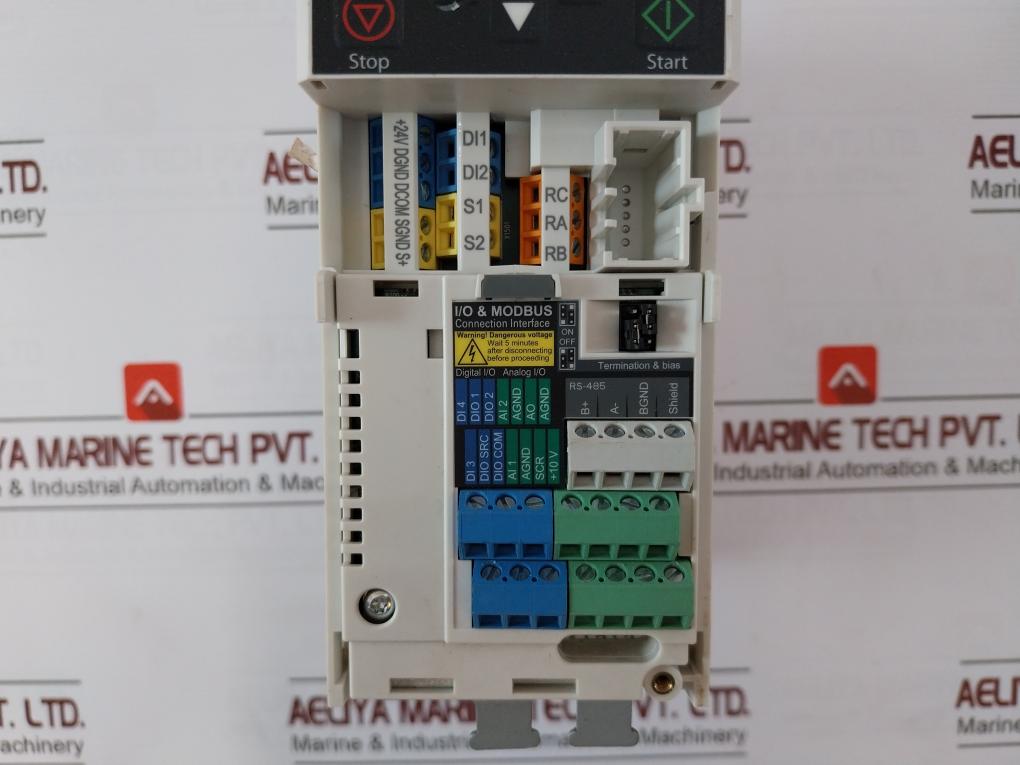 Abb Acs380-040S-05A6-4 Frequency Inverter Ip20 30Vdc 50/60Hz 3Axd50000010596