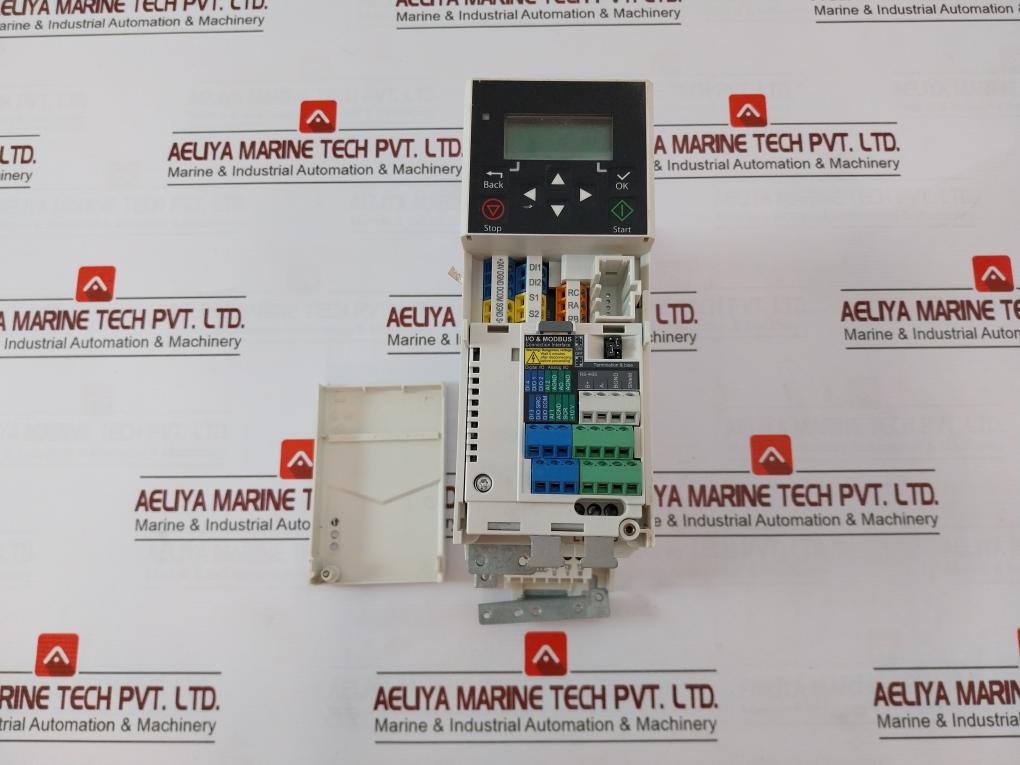 Abb Acs380-040S-05A6-4 Frequency Inverter Ip20 30Vdc 50/60Hz 3Axd50000010596