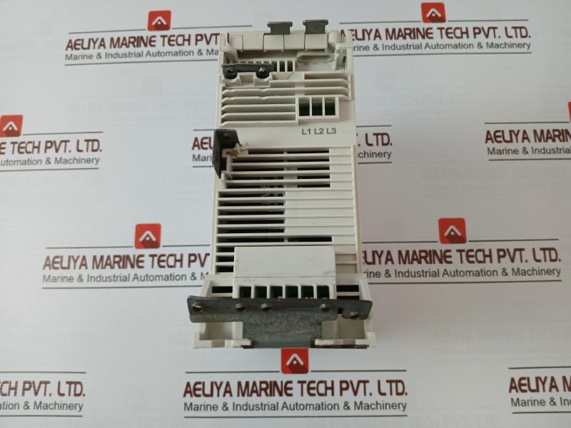 Abb Acs380-040S-09A4-4 Variable Frequency Drive 100 Ka 3-380/480 Vac 50/60Hz