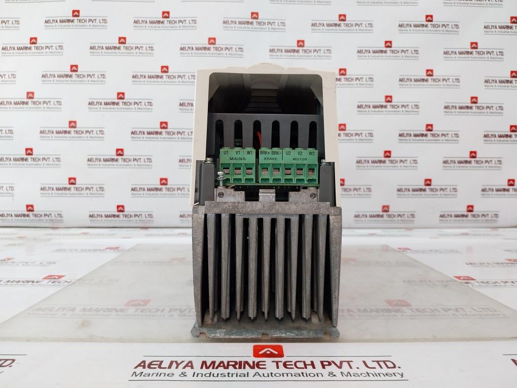 Abb Acs550-01-015A-4 Frequency Converter 3Aua0000000221 Ip21 380-480V 15.4A