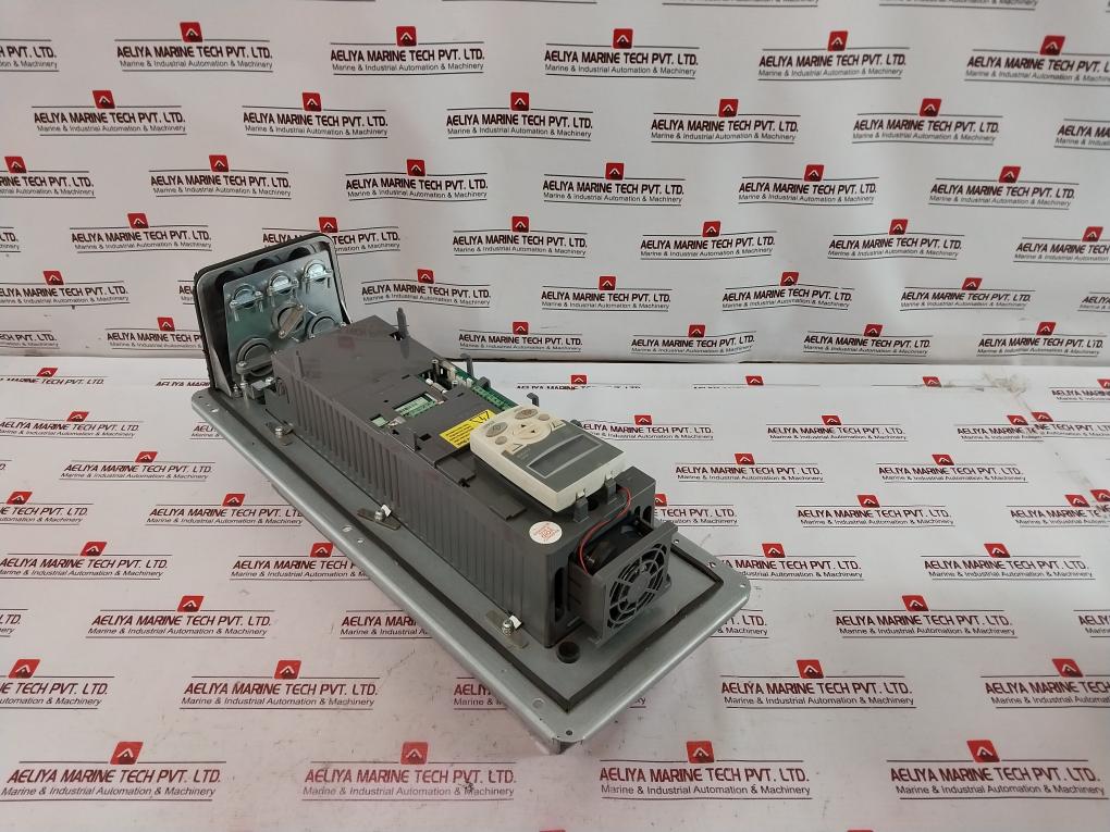 Abb Acs550-01-015A-4+B055 Electrical Transformer U1 3 380-480V U2 3 0-u1 V