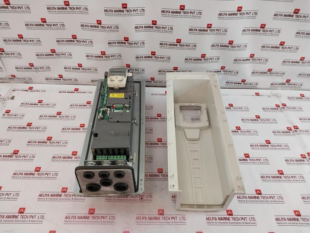 Abb Acs550-01-015A-4+B055 Electrical Transformer U1 3 380-480V U2 3 0-u1 V