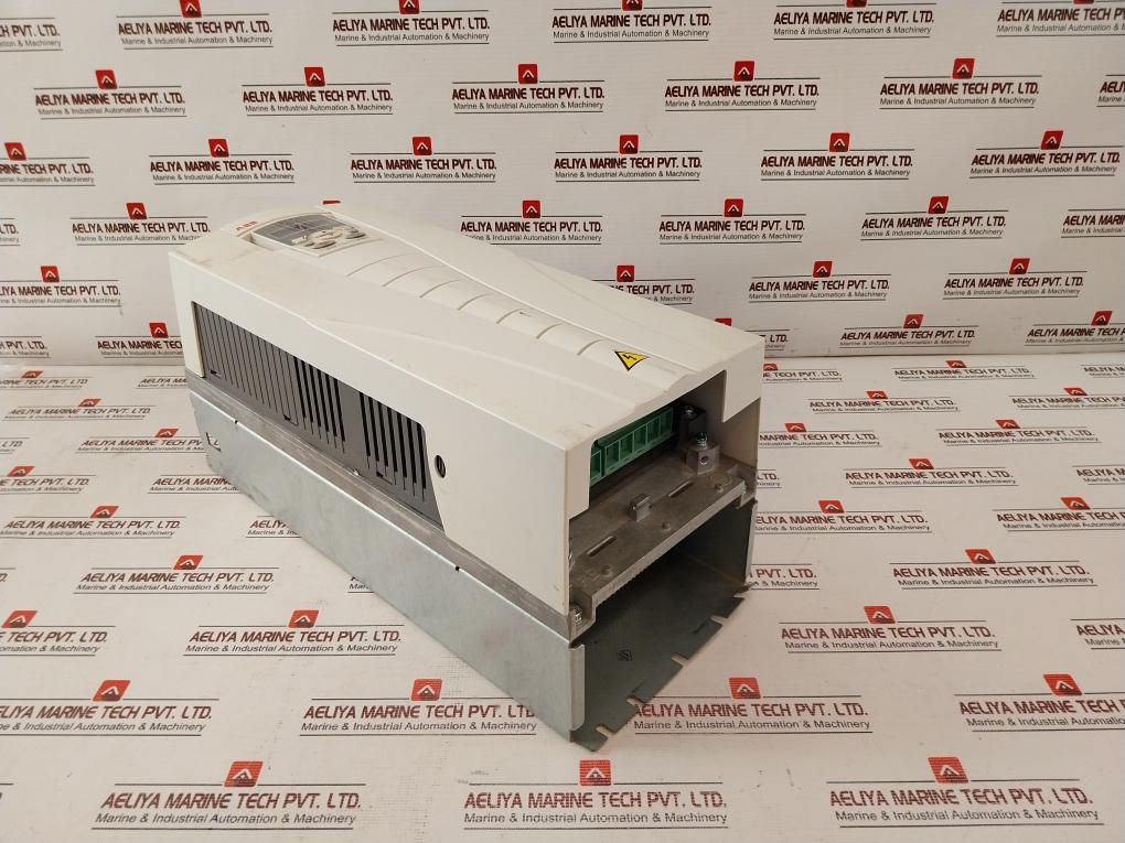 Abb Acs550-01-038A-4 Frequency Converter Smio-01C Ip21 38A 18.5/15 Kw