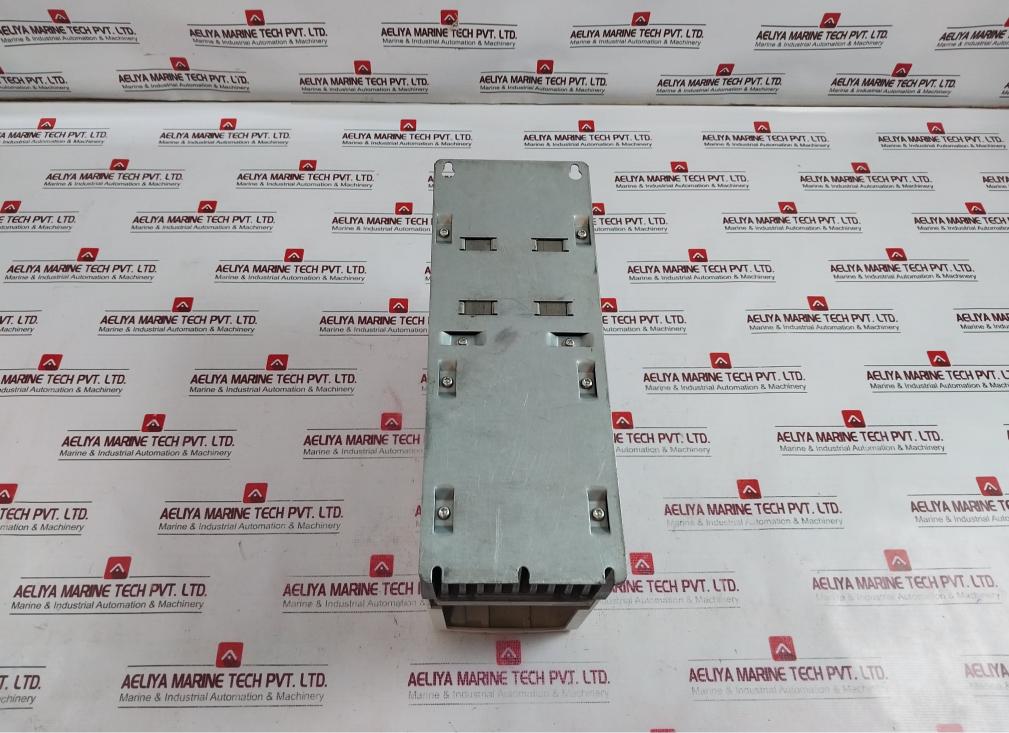 Abb Acs550-01-05A4-4 Frequency Converter 2.2Kw Input 380-480V 5.4A Output 500Hz