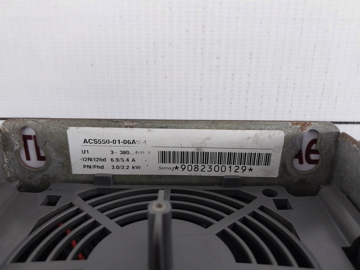 Abb Acs550-01-06A9-4 3 Phase Ac Frequency Inverter Drive Acs550
