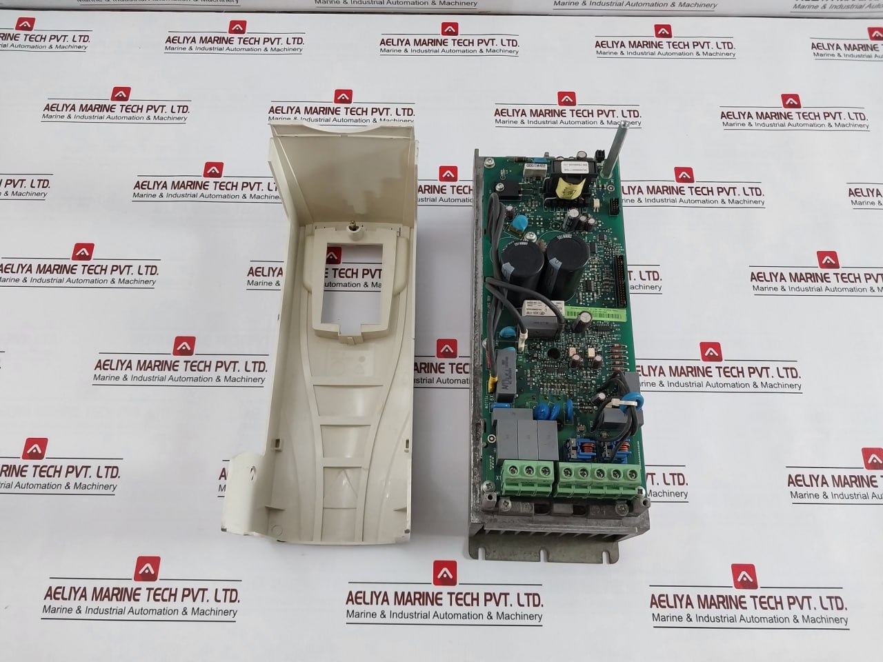 Abb Acs550-01-06A9-4 3 Phase Ac Frequency Inverter Drive Acs550
