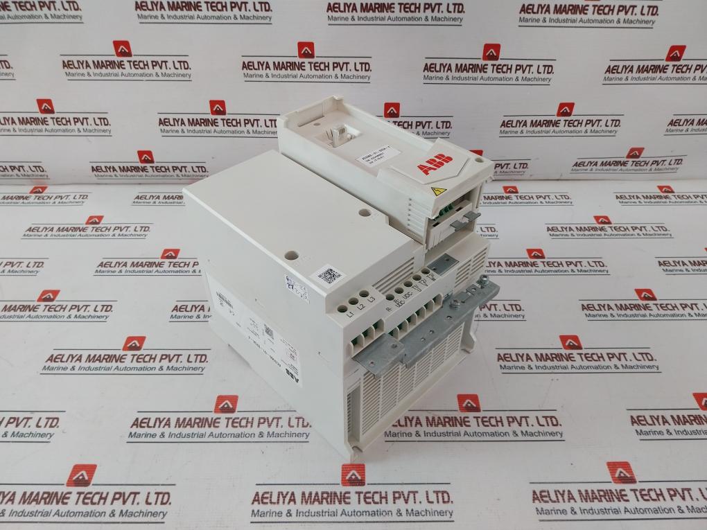 Abb Acs560-01-025A-4 Ac Drive 3-380/480V Ac 50/60Hz 25.0A Icc 100 Ka
